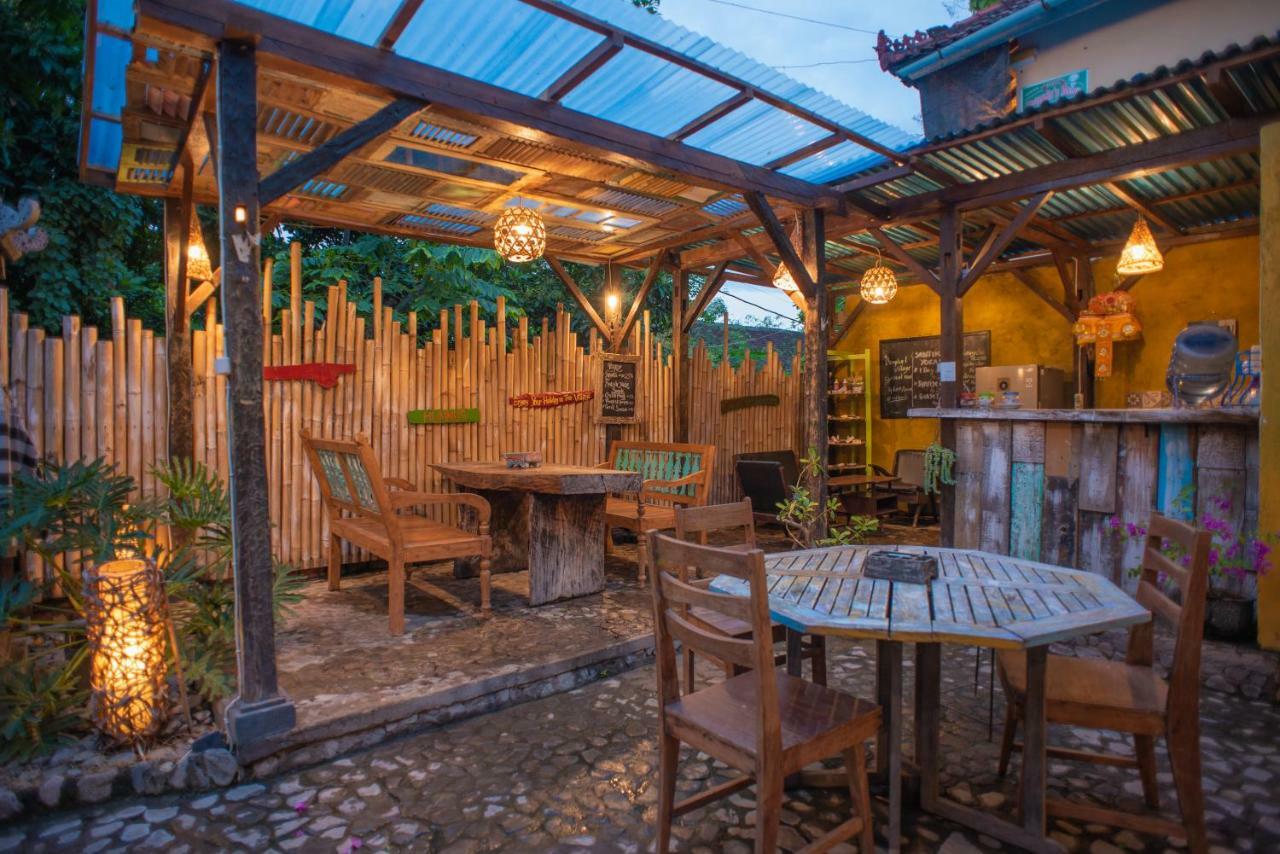 The Village Bed And Breakfast 러비나 외부 사진