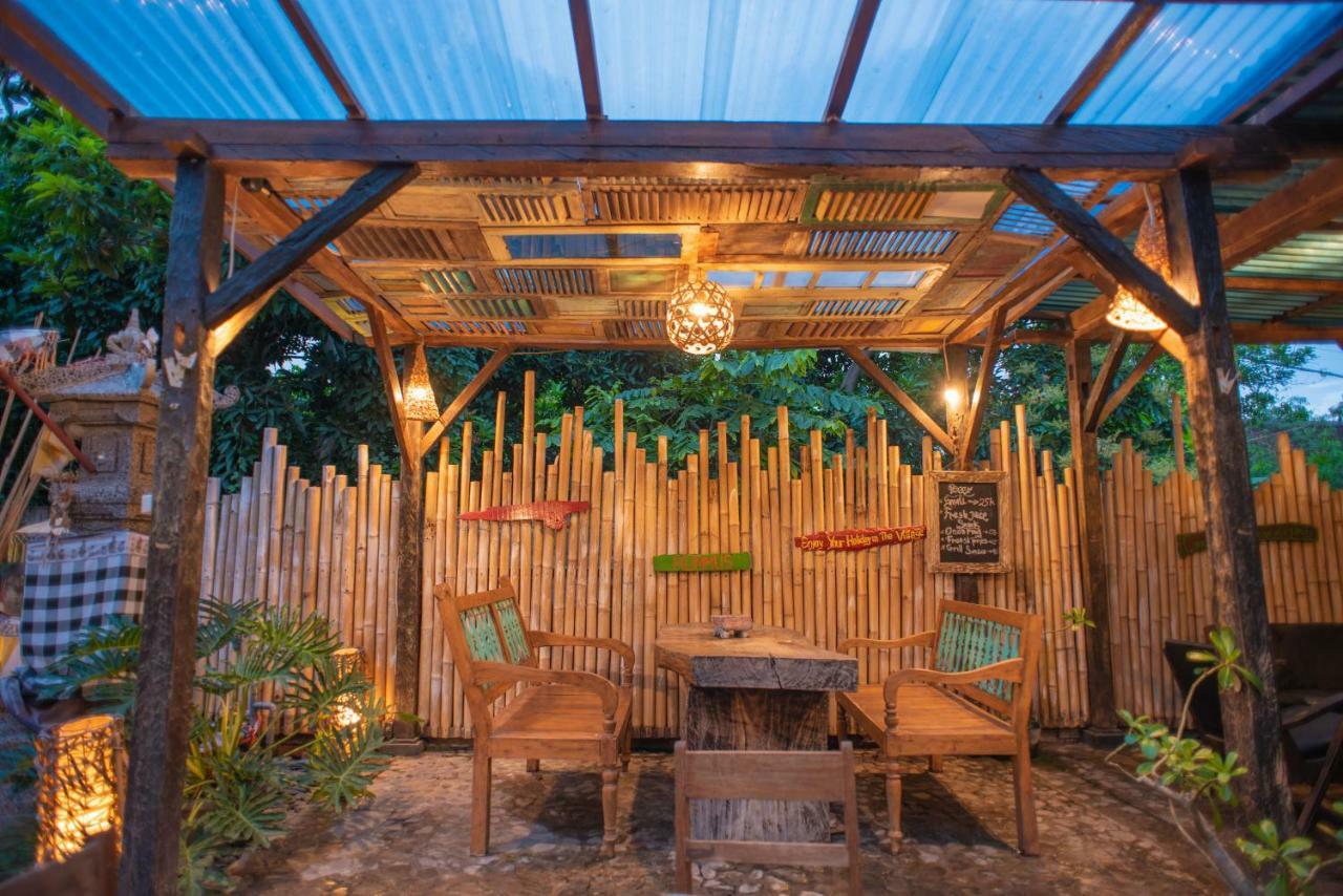 The Village Bed And Breakfast 러비나 외부 사진
